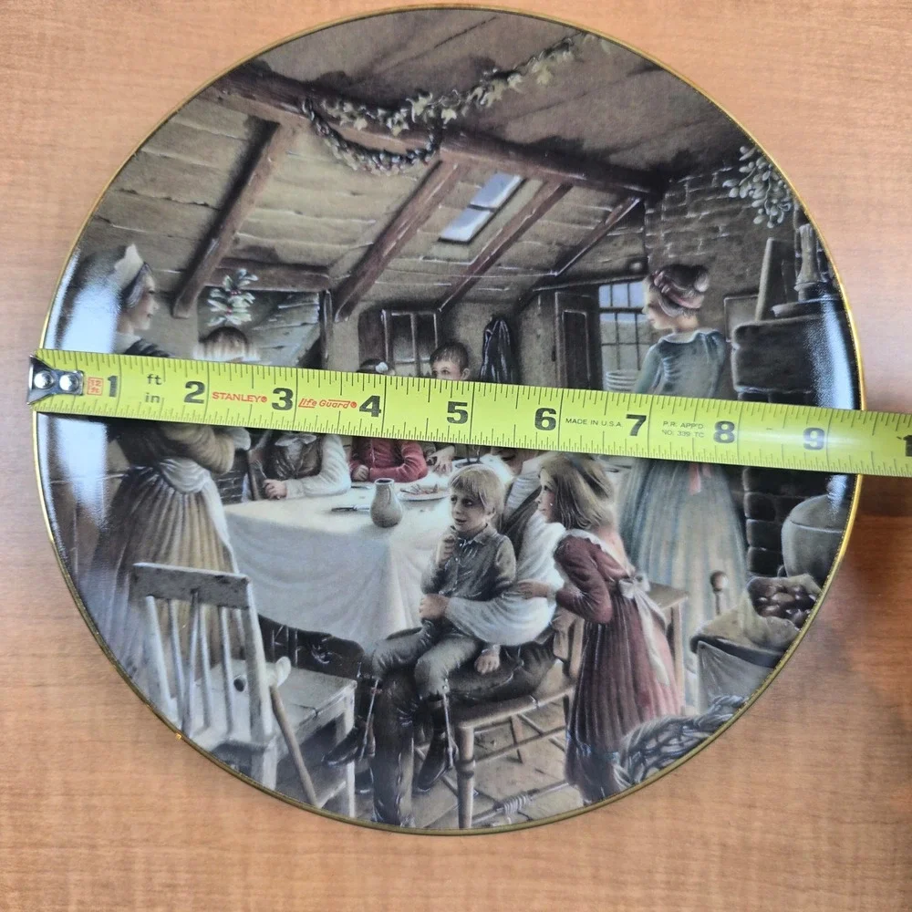 THE CRATCHIT'S CHRISTMAS PUDDING Dickens 9.5